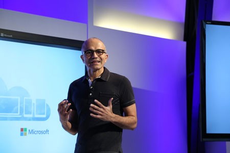 Nokia chính thức thuộc về Microsoft Tổng Giám đốc điều hành Microsoft - Ông Satya Nadella sẽ là người chỉ đạo trực tiếp Bộ phận di động của Nokia.
