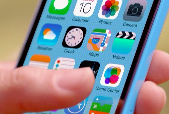 Nên mua iPhone 5c khóa mạng Nhật hay không? iPhone 5c bản khóa mạng Nhật đang gây bão