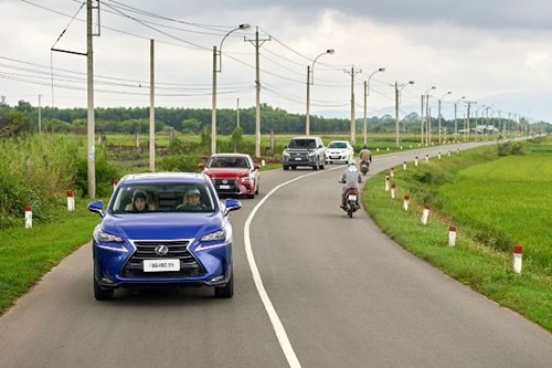 Toyota giảm giá với nhiều xe nhập khẩu tại Việt Nam Toyota giảm giá với nhiều xe nhập khẩu tại Việt Nam