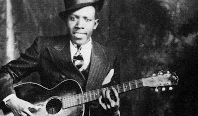 Huyền thoại nhạc blues Robert Johnson bị đồn bán linh hồn cho quỷ dữ "huyền thoại" Robert Johnson.