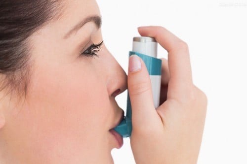 Khám và phát thuốc miễn phí cho bệnh nhân hen phế quản Khám và phát thuốc miễn phí cho bệnh nhân hen phế quản