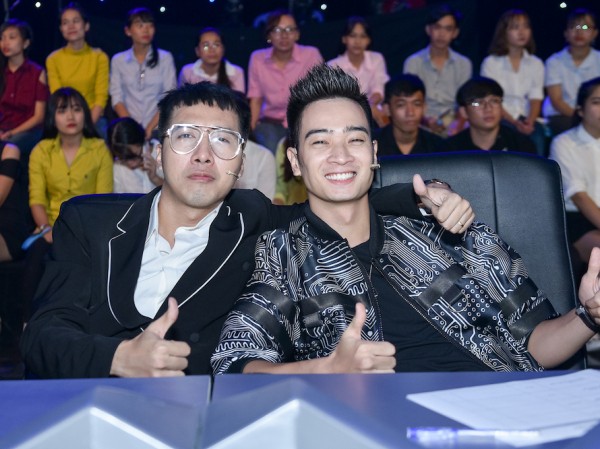 "Sao Đại Chiến" - Only C công nhận Slim V là “bậc thầy EDM”