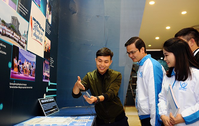 Anh Bùi Quang Huy được hiệp thương bầu giữ chức Chủ tịch T.Ư Hội Sinh viên Việt Nam khoá X Anh Bùi Quang Huy được hiệp thương bầu giữ chức Chủ tịch T.Ư Hội Sinh viên Việt Nam khoá X