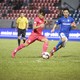 CĐV tặng lương hưu, mong CLB Than Quảng Ninh vượt khó