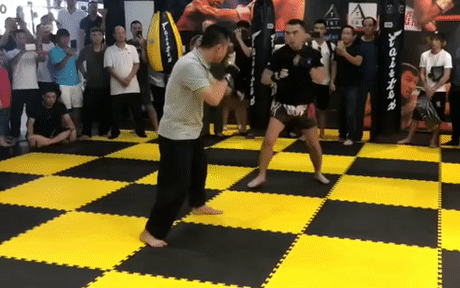 Tung đòn quét trụ sấm sét, Lưu Cường hạ gục võ sư Nam Anh Kiệt
