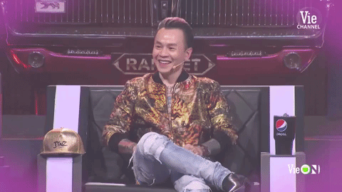 Yuno BigBoi rap ‘gu của anh là Châu Á’, Binz đỏ mặt khi nghe Karik gọi tên Châu Bùi Yuno BigBoi rap ‘gu của anh là Châu Á’, Binz đỏ mặt khi nghe Karik gọi tên Châu Bùi