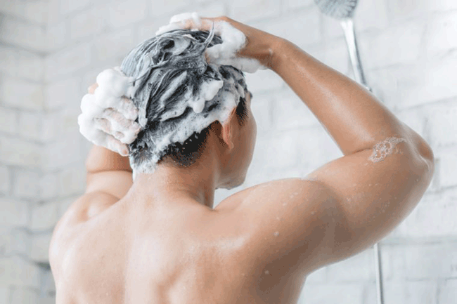 Những thói quen hay làm trong nhà tắm 'giết' sức khỏe nhanh không ngờ - ảnh 3