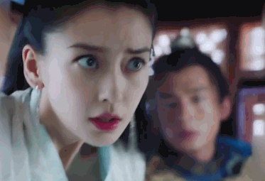 Những người đẹp diễn giả trân của phim Hoa ngữ: Ai trợn mắt thần chưởng, ai rơi lệ vô hồn? - ảnh 9
