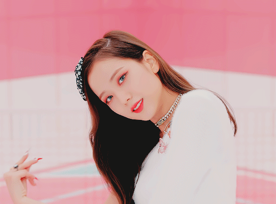 Jisoo (BLACKPINK) nổi hạch lớn ở cổ, bệnh cũ tái phát do phải làm việc đến kiệt sức? - ảnh 3