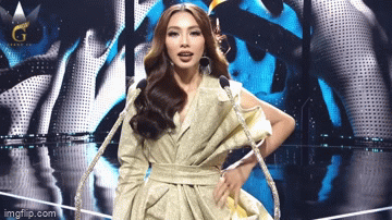 Thùy Tiên tự tin thuyết trình bằng tiếng Anh và tiếng Thái tại chung kết Miss Grand