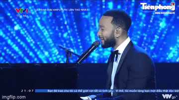 Nghe 3 ca khúc huyền thoại âm nhạc John Legend hát tại lễ trao giải VinFuture 