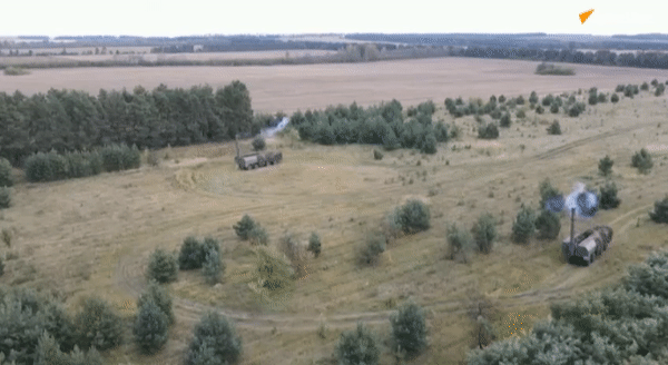 Hệ thống tên lửa Iskander của Nga liên tiếp khai hỏa ở Ukraine