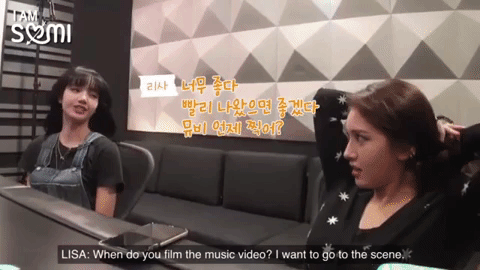 Jeon Somi có nhiều fan nhưng netizen Hàn cho rằng trưởng fanclub của cô phải là BLACKPINK ảnh 1