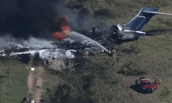 Mỹ: Máy bay cháy thành tro, toàn bộ hành khách và phi hành đoàn thoát chết thần kỳ