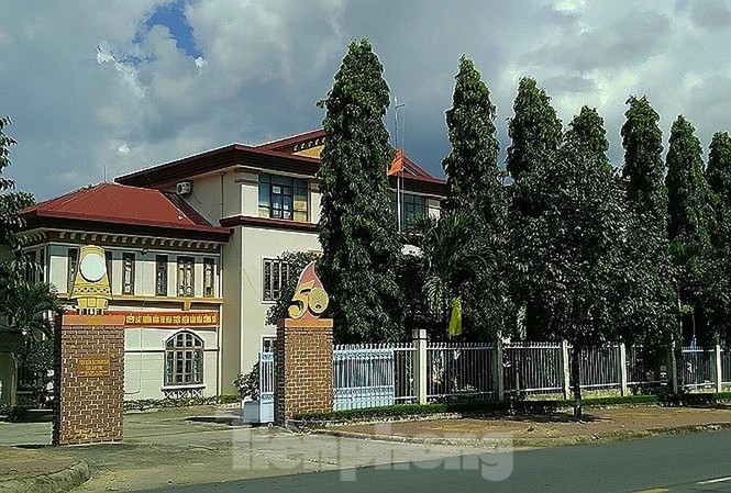 Cách chức Bí thư Ban cán sự Đảng Viện KSND tỉnh Kon Tum Trụ sở Viện kiểm sát nhân dân tỉnh Kon Tum
