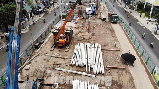 Chặt hạ, dịch chuyển 85 cây xanh thi công đường vành đai 2 Thi công đường vành đai 2
