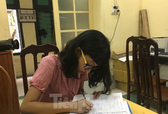 Kết thúc điều chỉnh nguyện vọng xét tuyển: Trường THPT làm khó thí sinh? Kết thúc điều chỉnh nguyện vọng xét tuyển: Trường THPT làm khó thí sinh?