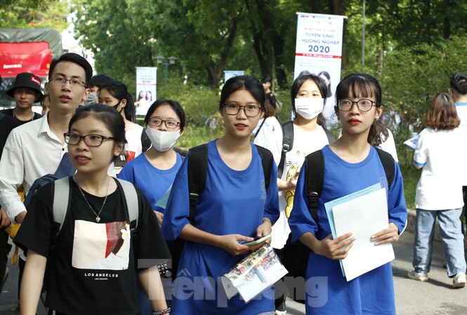 Nhiều trường ĐH tự chủ có mức học phí chạm trần Nhiều trường ĐH tự chủ có mức học phí chạm trần