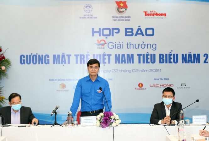 Bình chọn trực tuyến 20 đề cử Gương mặt trẻ Việt Nam tiêu biểu năm 2020 Anh Bùi Quang Huy - Bí thư Thường trực T.Ư Đoàn, Chủ tịch T.Ư Hội SVVN, Phó Chủ tịch thường trực Hội đồng Giải thưởng chủ trì chương trình