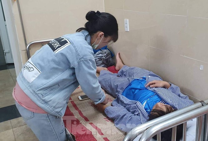 Vụ học sinh lớp 8 bị đánh vỡ xương hàm: Hai thầy dạy võ bị nghi tham gia Kh. được chẩn đoán vỡ xương quai hàm