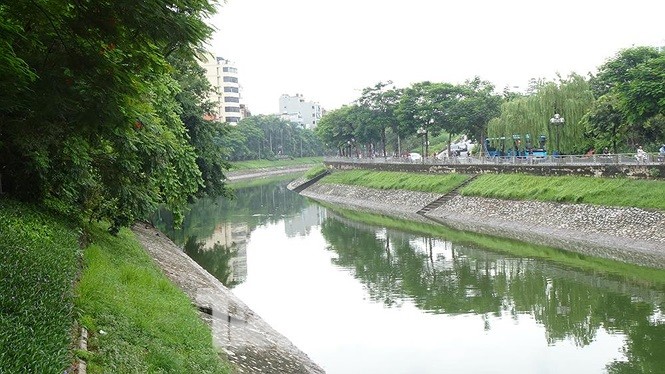 Đề cử giải thưởng Bùi Xuân Phái - Vì tình yêu Hà Nội 2019 Quyết tâm làm hồi sinh sông Tô Lịch nằm trong danh sách đề cử