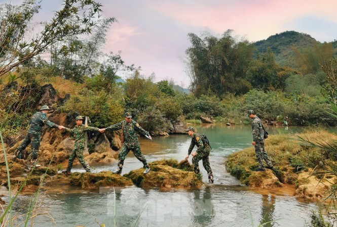 Xếp bút nghiên lên đường chống dịch Tham gia chống dịch lần này là cơ hội trải nghiệm thực tế, tích lũy kinh nghiệm, sưu tầm những tài liệu, tư liệu bổ sung cho các bài giảng, nghiên cứu khoa học tại Học viện