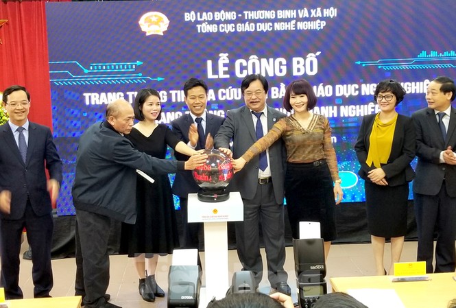 Chống bằng giả bằng cổng thông tin văn bằng, chứng chỉ Tổng cục Giáo dục nghề nghiệp chính thức vận hành Trang thông tin tra cứu văn bằng giáo dục nghề nghiệp.