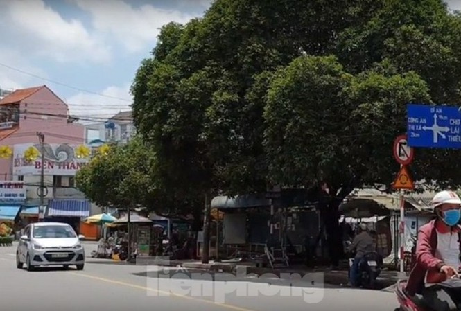 Trạm ép rác trên đất công viên gây bức xúc ở Bình Dương bị ngừng xây dựng Trạm ép rác trên đất công viên gây bức xúc ở Bình Dương bị ngừng xây dựng