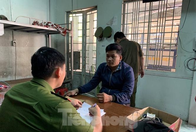 Thanh niên đánh dã man nữ sinh sau tai nạn giao thông khai gì? Thanh niên đánh dã man nữ sinh sau tai nạn giao thông khai gì?