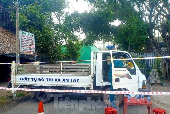 Gỡ bỏ phong tỏa khu nhà trọ công nhân ở Bình Dương Gỡ bỏ phong tỏa khu nhà trọ công nhân ở Bình Dương