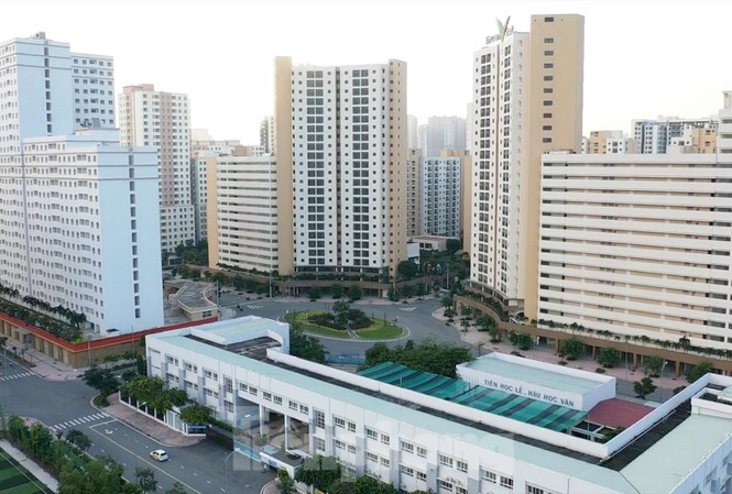 Khó khăn 'bủa vây' doanh nghiệp bất động sản Doanh nghiệp bất động sản đang đối diện với nhiều khó khăn ảnh: H.T