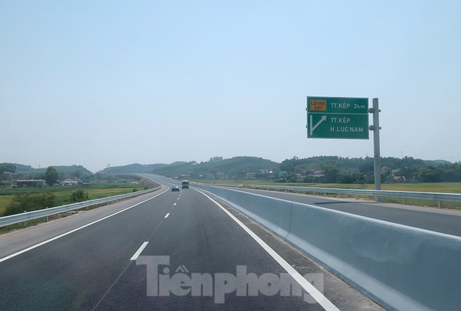 Sơ tuyển đầu tư cao tốc Bắc-Nam: Tất cả các đoạn đều có nhà đầu tư 8 đoạn cao tốc Bắc - Nam kêu gọi BOT đều có nhà đầu tư trong nước quan tâm nộp hồ sơ dự sơ tuyển.
