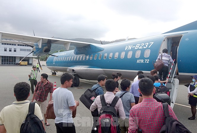 Bộ GTVT lấy ý kiến Bộ Quốc phòng chuẩn bị mở rộng sân bay Côn Đảo Do hạn chế về chiều dài của đường băng, đường lăn, sân đỗ nên sân bay Côn Đảo gặp nhiều hạn chế về khai thác.