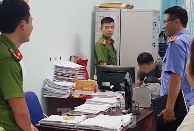 Trộm đột nhập phòng làm việc của lãnh đạo bệnh viện Thái Bình Bệnh viện Đa khoa tỉnh Thái Bình bị kẻ trộm đột nhập - Ảnh: Hoàng Long