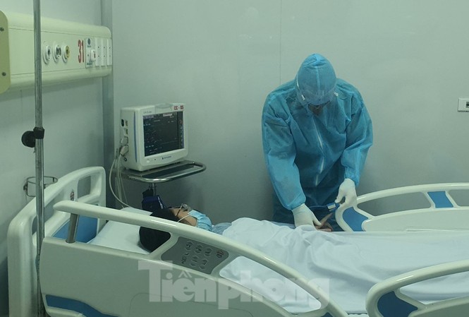 Vì sao những ca COVID-19 nhẹ đột ngột trở nặng rất nhanh Ảnh: Thái Hà