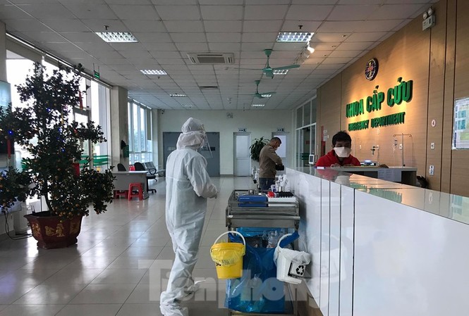 Thêm 6 ca mắc mới COVID-19, 3 người trong 1 gia đình nhiễm bệnh Thêm 6 ca mắc mới COVID-19, 3 người trong 1 gia đình nhiễm bệnh