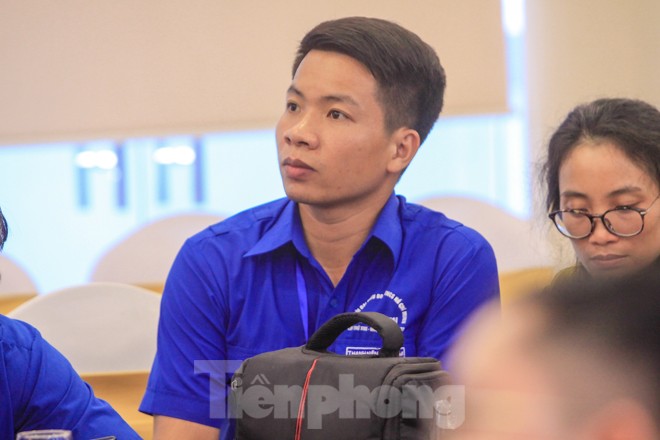 Đảng viên trẻ trăn trở để nói đi đôi với làm - ảnh 2
