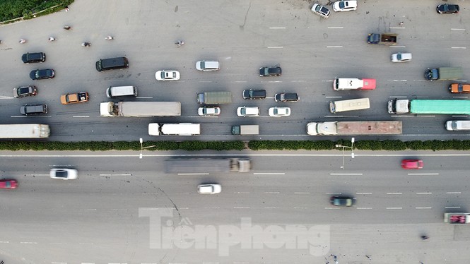 Giao thông nhiều cửa ngõ Thủ đô thông thoáng ngày cuối kỳ nghỉ lễ 30/4 - ảnh 7