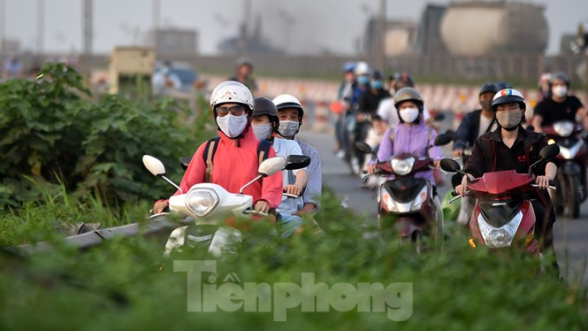 Giao thông nhiều cửa ngõ Thủ đô thông thoáng ngày cuối kỳ nghỉ lễ 30/4 - ảnh 11