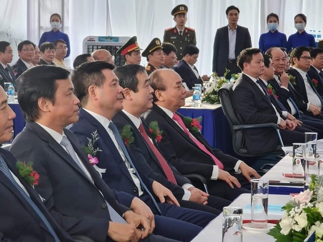 Thủ tướng Nguyễn Xuân Phúc dự lễ động thổ dự án xây dựng Khu CN gần 4.000 tỷ đồng - ảnh 1