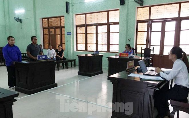Cưới vợ thần tốc đưa trái phép qua biên giới, gã đàn ông Trung Quốc sa lưới - ảnh 1