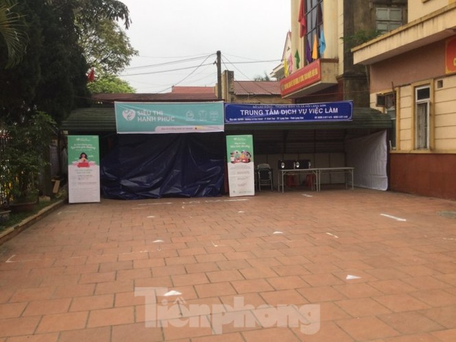 Náo loạn buổi đầu tiên