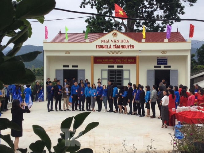 Tuyên dương thanh niên tiên tiến đoàn khối, doanh nghiệp tiêu biểu - ảnh 10