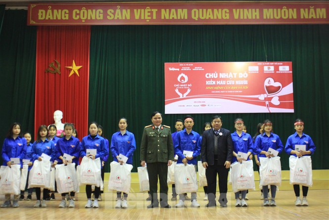 Sổi nổi chương trình