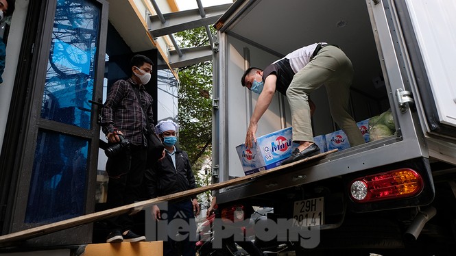 cách ly, hà nội, sơn tây, bệnh viện đa khoa sơn tây, sở y tế, trúc bạch, dân cư, bệnh nhân, urenco - ảnh 1