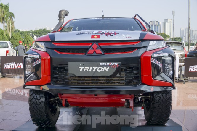 'Cận cảnh' chiếc xe cùng đội đua Việt Nam chinh phục giải Rally châu Á - ảnh 1