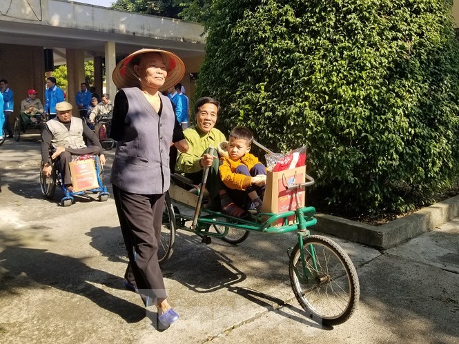 Tri ân các thương, bệnh binh Trung tâm Điều dưỡng thương binh Thuận Thành - ảnh 2