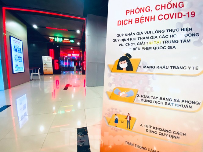 Đua nhau tung khuyến mãi, các rạp phim vẫn đìu hiu ế ẩm hậu giãn cách - ảnh 9