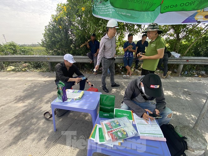 Nhìn gần cao tốc Pháp Vân - Cầu Giẽ ngày thu phí không dừng - ảnh 11