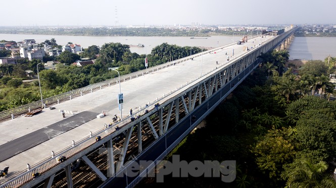 Mặt cầu Thăng Long đang được sửa ra sao? - ảnh 2